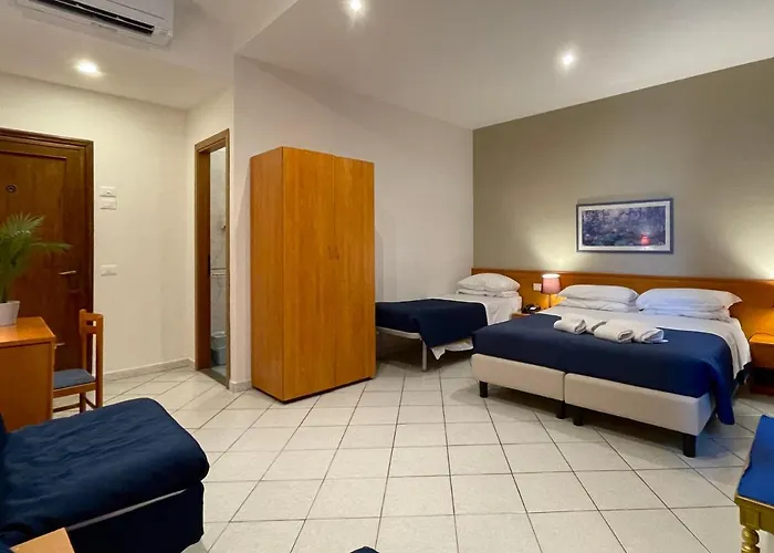 Leopolda Hotel 3*