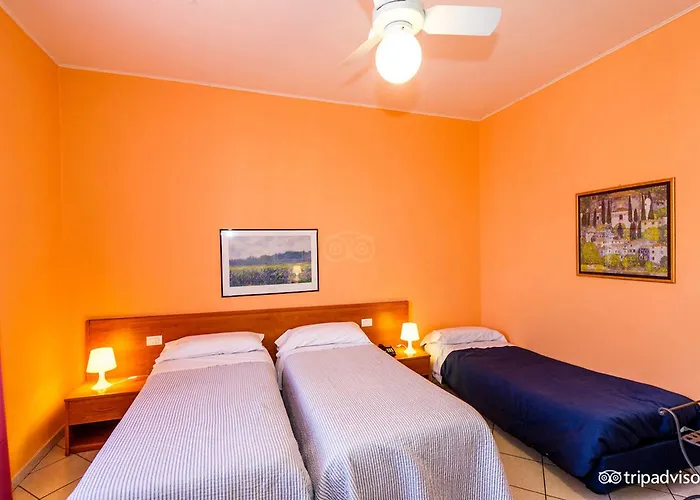 Leopolda Hotel 3*