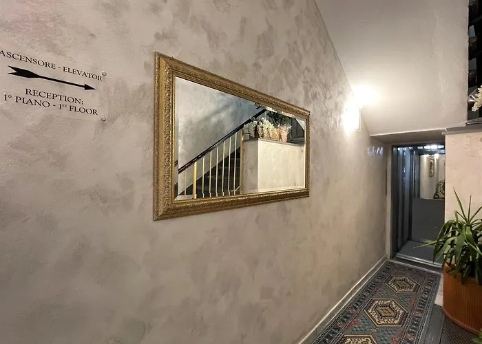 Szálloda Leopolda 3*