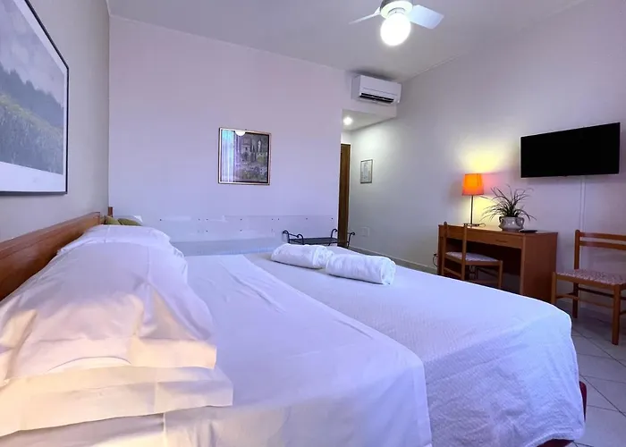 Leopolda Hotel